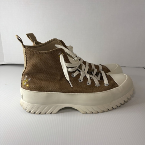 Converse Chuck Taylor All Star Lugged 2.0 Hi Shoe Womens 10 Sand Dune Floral - Picture 3 of 9